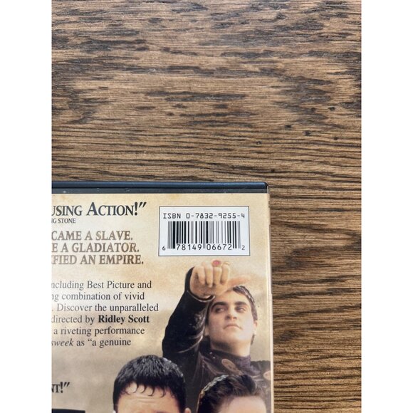 Gladiator 2000 DVD Widescreen Russell Crowe Joaquin Phoenix Drama Epic Pre-Owned - Picture 4 of 4